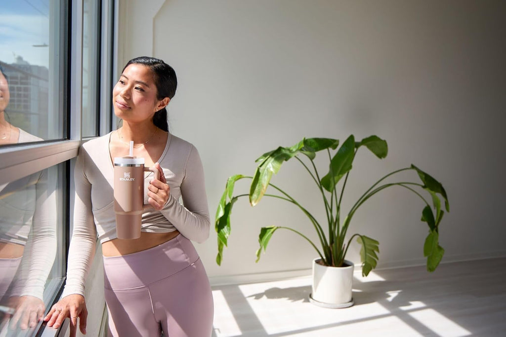 Stanley 40oz Tumbler | Flowstate Quencher with Straw