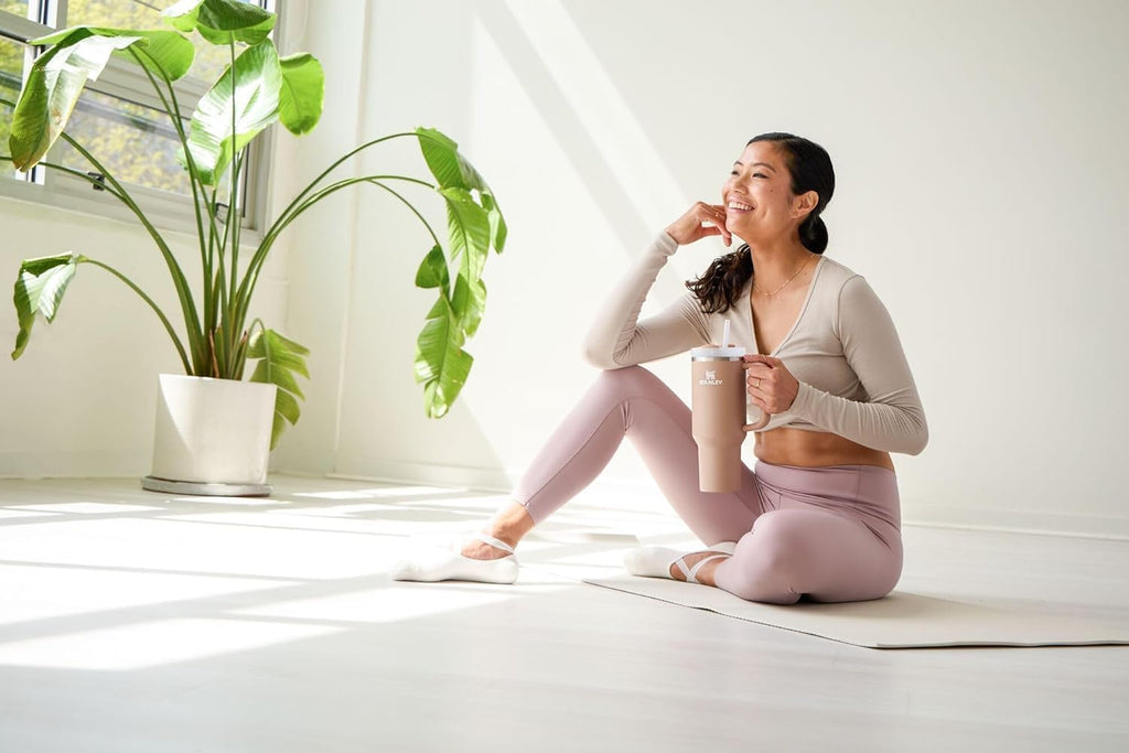 Stanley 40oz Tumbler | Flowstate Quencher with Straw